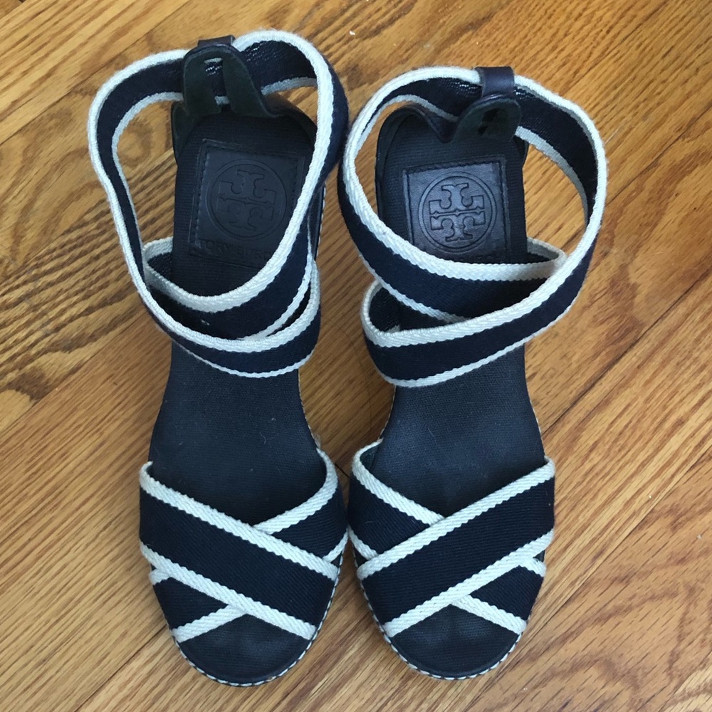 TORY BURCH Crisscross Navy Espadrille Wrap Sandals